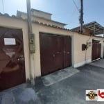 Casa 3 quartos com piscina + 03 casas kitnets em Santa Cruz - RJ