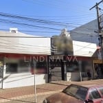 Amplo terreno na Avenida JK no Centro de Foz do Iguaçu, com 900 m2