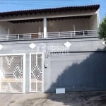 Casa para Venda em Bauru, Jardim Silvestre, 3 dormitórios, 3 suítes, 4 banheiros, 2 vagas