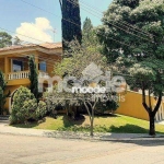 Casa com 4 Quartos e 5 banheiros à Venda, 461 m² por R$ 2.099.000