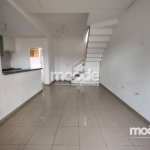 Sobrado com 2 Quartos à venda, 82 m² por R$ 450.000 - Chácara Canta Galo - Cotia/SP