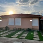 Casa térrea no Casas da Toscana com 70mts, 2dorms sendo 1 suíte e sala ampliada e 2 vagas no bairro Medeiros