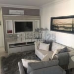 Apartamento à venda no bairro Estreito em Florianópolis