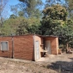 Chácara 30.700m2 Casa Simples 50m2 Quarto/Sala, Cozinha, Banheiro, Descrição : Imóvel Rural, conta com diferenciais num amplo e belíssimo espaço reple