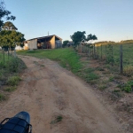 Fazenda 99 Alqueires  Formada em Lavoura e Pecuária  Terra Vermelha a Mista   Topografia Plana a levemente Ondulada  Rica em Água, Margeia o Rio   Ben