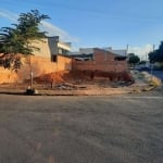 Terreno Plano Esquina 319m2 Ótima localização Apenas 190.000