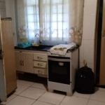 Casa 100m2, 2 Dormitórios, Sala, Cozinha Planejada, 3 Banheiros, 2 Vagas de Garagem Cobertas, Área Gourmet com Churrasqueira, Ótima Localização