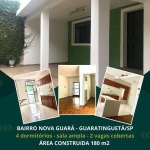 Casa 190m2, 4 Dormitórios, 1 Suíte, 2 Vagas de Garagem Cobertas, Cozinha Americana com Moveis Planejados, Edicula com 1 Comodo e 1 Banheiro