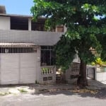 Casa para Venda em Salvador, IAPI, 3 dormitórios, 3 suítes, 4 banheiros, 2 vagas