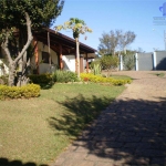 Casa com 3 dormitórios à venda, 330 m² por R$ 2.000.000,00 - Jardim São Matheus - Vinhedo/SP