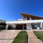 Casa à venda Condomínio Residencial Mont Blanc em Campinas, 4 suítes.