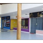 Vende Sala Comercial na galeria Recanto dos Coqueiros numa excelente localização - Barra dos Coqueiros