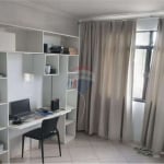 Lindo apartamento de 3 quartos no Pereira Lobo, 1º Andar Sombra o ano inteiro, semi mobiliado.