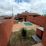 Casa para Venda em Macaé, Glória, 3 dormitórios, 2 suítes, 5 banheiros, 1 vaga