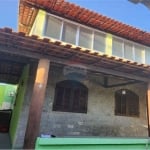 VENDO CASA  DUPLEX  COM  4 QUARTOS,  SENDO  (2 SUÍTES) em ARARUAMA-RJ