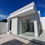 Casa Independente com Dois Dormitórios, sendo uma suíte na Vila do Peró - Cabo Frio