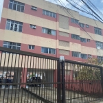 Apartamento 2/4 Reformado em Ondina com 2 Vagas – Rua Plínio Moscoso