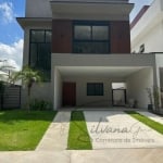 CASA DE CONDOMINIO Á VENDA COM 4 SÚITES E 235M² POR 2.250.000