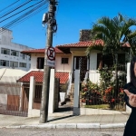 Casa com 3 quartos à venda na Rua Desembargador Gil Costa, 106, Estreito, Florianópolis