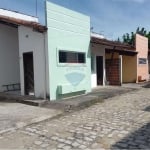 Casa com 2 quartos - Res. Nova Lisvoa