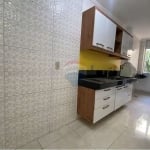 Alugue um apartamento de três quartos próximo ao Midway!