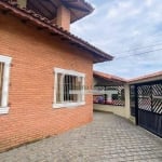 Casa com 4 dormitórios à venda, 288 m² por R$ 750.000,00 - Centro - Peruíbe/SP