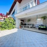 Casa com 4 dormitórios à venda, 192 m² por R$ 850.000,00 - Balneario Samburá - Peruíbe/SP