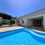 Casa com 3 dormitórios à venda, 340 m² por R$ 1.800.000,00 - Centro - Peruíbe/SP