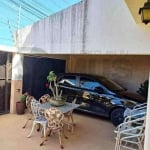 Casa Para Vender com 4 quartos 2 suítes no bairro Grageru em Aracaju