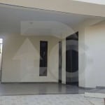 Casa Para Vender com 5 quartos 3 suítes no bairro Farolândia em Aracaju