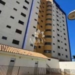 VENDA de Excelente Apartamento, 3 Quartos, Sendo 1 Suíte, com ampla Varanda, em Condomínio Fechado,