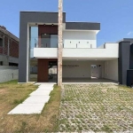 Linda casa duplex à venda com 04 suítes no Cond. Jd. Amsterdã em Parnamirim/RN