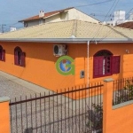 Casa à venda no Aririú, em Palhoça com 90 m² de área privativa, 4 dormitórios, 1