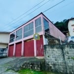 Excelente casa à venda em Forquilhinhas, São José.