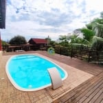 Duas casas à venda na Praia da Gamboa – Com vista mar, piscina e área de lazer