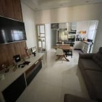 Casa Maravilhosa 98 m²  2 Dormitorios com panejados e 2 Vagas de Garagens