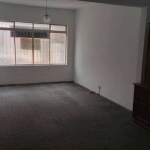 Casa para Salão e Apartamento no piso Superior comercial Centro S.A