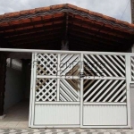 Casa com 02 dormitórios no Jardim Imperador, á 500 metros da praia!!!