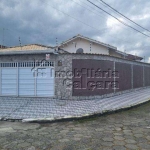 Casa para Venda em Praia Grande, Caiçara, 3 dormitórios, 2 suítes, 4 banheiros, 4 vagas