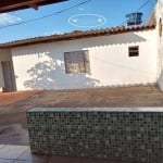 Casa à Venda no Jardim Novo Planalto !  2 Quartos ! Oportunidade !