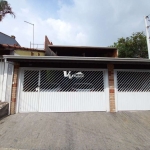 LINDÍSSIMA CASA TÉRREA DISPONÍVEL PARA VENDA EM GUARULHOS COM 03 VAGAS DE GARAGEM E TERRAÇO GOURMET