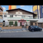 Vende excelente casa para fins comerciais