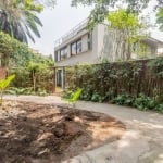 Casa tipo para venda com 3 quartos, 318m²