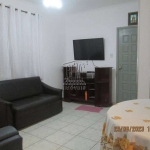 Apartamento com 1 dormitório, sala, cozinha e área de serviço.