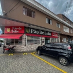 Agradável loja de rua para venda, 1,636m²