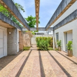 Elegante casa tipo para venda com 4 quartos, 231m²