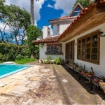 Casa com piscina, 3 quartos, 4 vagas, Seminário - Curitiba