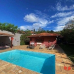 Casa com Piscina e 3 suítes