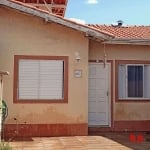 Casa à venda com 2 dormitórios à venda, 70 m² por R$ 305.000 - Jardim Petrópolis - Cotia/SP