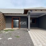 Cidreira/RS - Casa com Excelente Acabamento a 50 metros da Beira Mar!